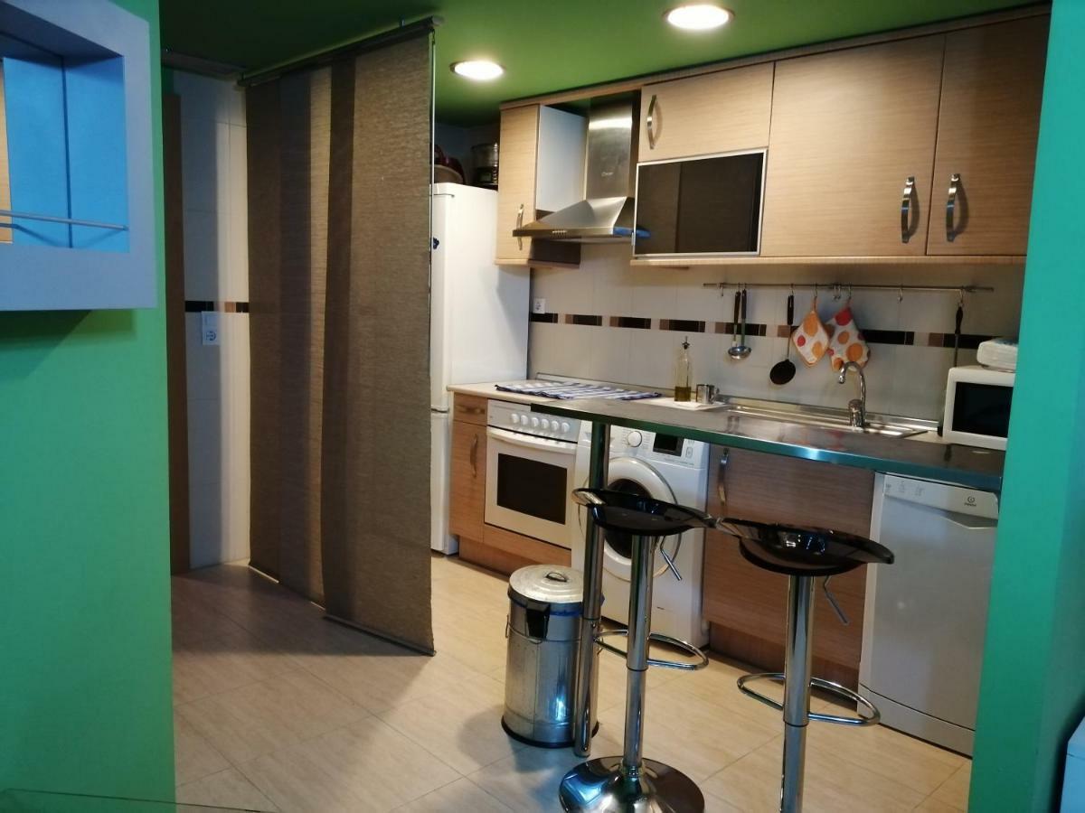 Apartament Apartamento Teatro Del Mercado Saragossa Zewnętrze zdjęcie