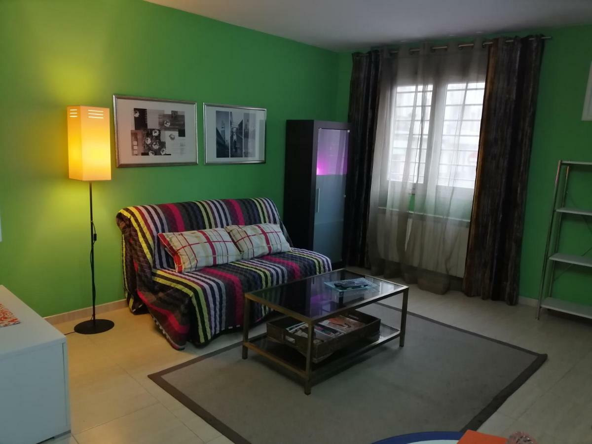 Apartament Apartamento Teatro Del Mercado Saragossa Zewnętrze zdjęcie